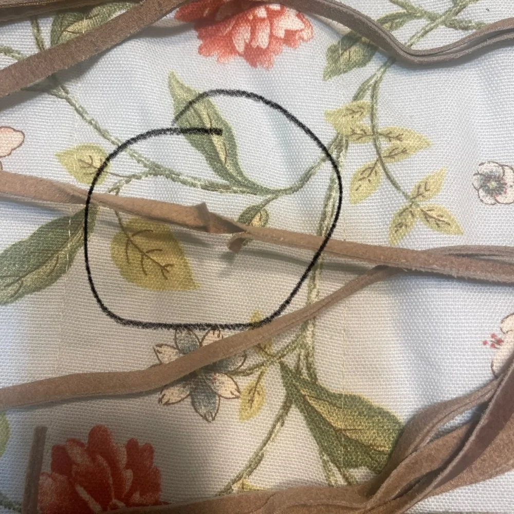 Leather Floral Embroidered Floral Stitched Belt